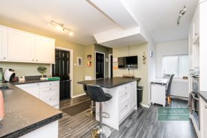 Photo 9- click for photo gallery